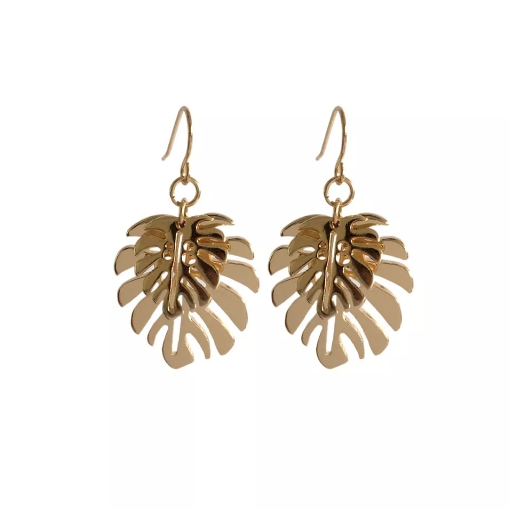 Vintage Drop Leaf Gold Earrings - Picture 3 of 5